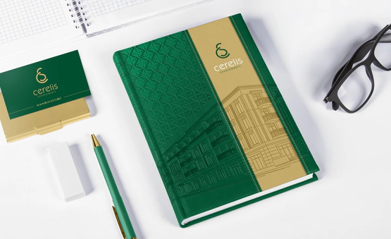 Notes a5 z dużym tłoczeniem na łączonej oprawie